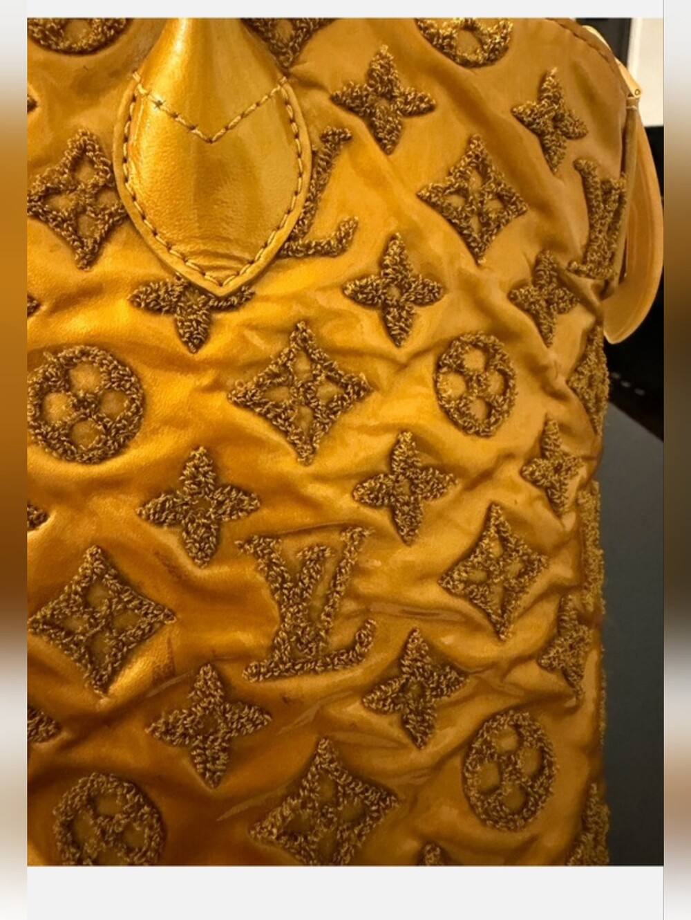 Louis VuittonLimited Edition Gold Monogram Fascination Lockit Bag For Trade - Picture 3 of 9